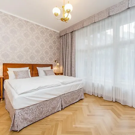 Apartment Art-nouveau