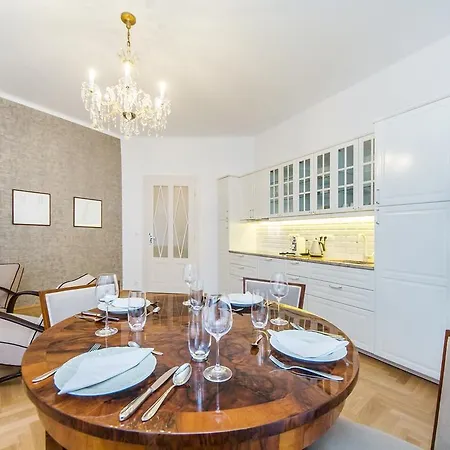 Art-nouveau Apartment